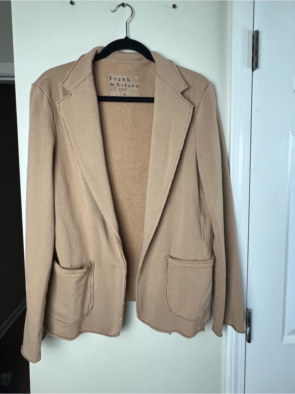 Frank & Eileen Dublin Blazer Catherine Sweatpants Set M Camel Triple Fleece - Picture 5 of 15